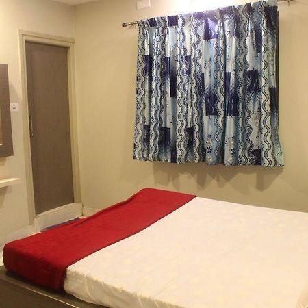Hotel Lakshmi Grand Visakhapatnam Chambre photo
